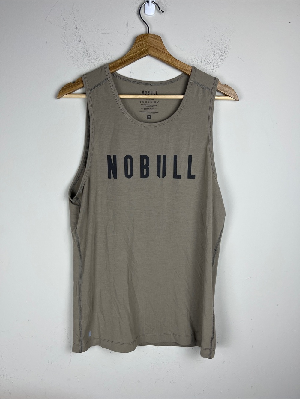 NOBULL Men's Medium Olive Drab Tank Top Black Logo Gym Workout Training Shirt